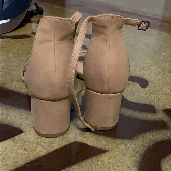 Block heels - Picture 3 of 3